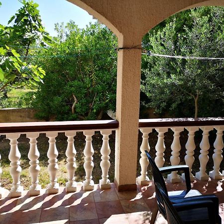 Apartments Mint Povljana - 50M From Sandy Beach Екстер'єр фото