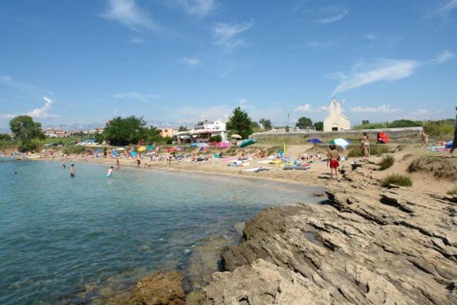 Apartments Mint Povljana - 50M From Sandy Beach Екстер'єр фото