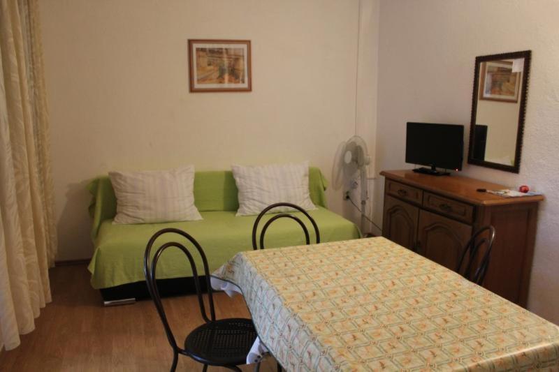 Apartments Mint Povljana - 50M From Sandy Beach Екстер'єр фото