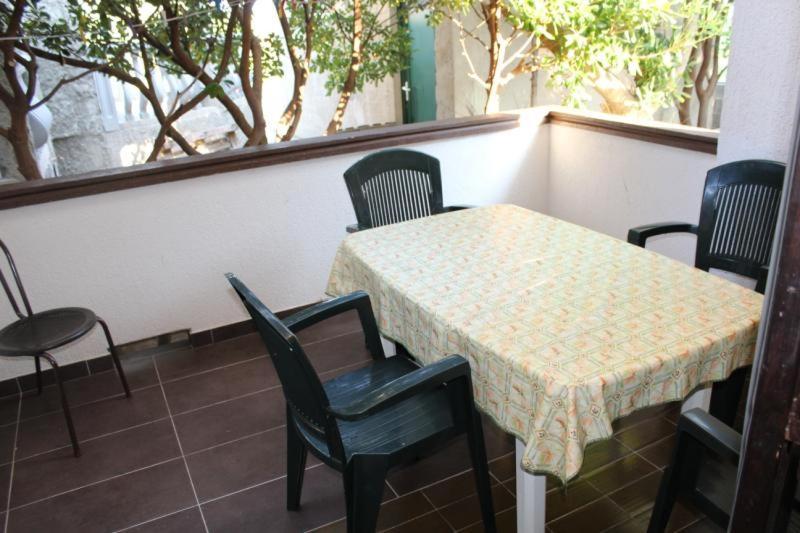 Apartments Mint Povljana - 50M From Sandy Beach Екстер'єр фото