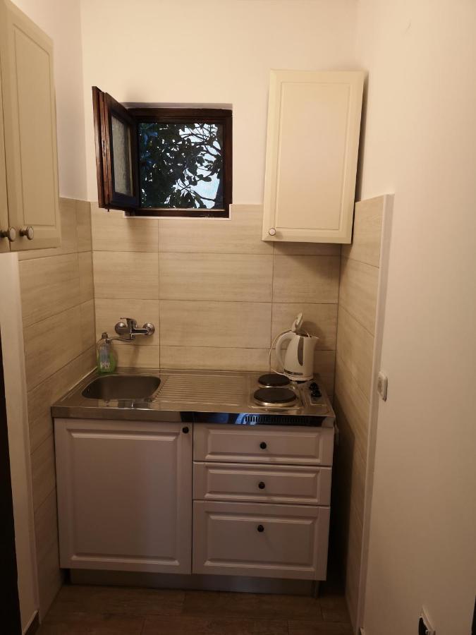 Apartments Mint Povljana - 50M From Sandy Beach Екстер'єр фото